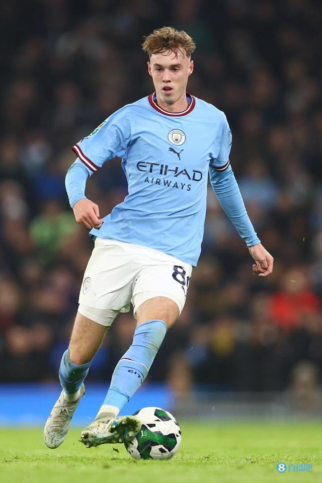 列维谈解雇澳波：热刺必须在所有战线赢球，英超成绩说明一切（列维谈炒澳波：热刺各线都要赢，英超战绩就是答案）