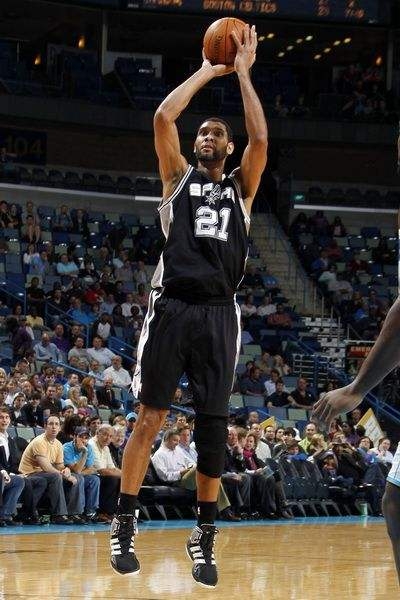 欧冠：巴黎2-1战胜曼联（欧冠战报：巴黎2比1力克曼联）