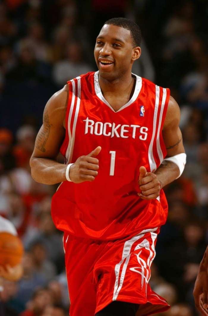 足球世界杯新晋黑马诞生，打法凶猛引世界关注（足球世界杯黑马崛起，凶悍打法引发全球关注）