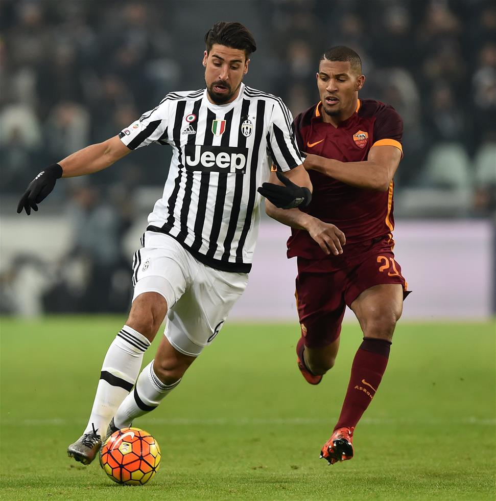 官方：德利赫特力压B费和阿马德，当选曼联11月最佳球员（曼联官宣：德利赫特压过B费和阿马德，荣膺11月队内最佳球员）