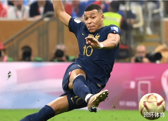 齐达内上海弄堂和樊振东打乒乓球 莫德里奇马塞洛皇马功勋球员点赞（齐达内在上海弄堂与樊振东打乒乓，莫德里奇、马塞洛等皇马功勋点赞）